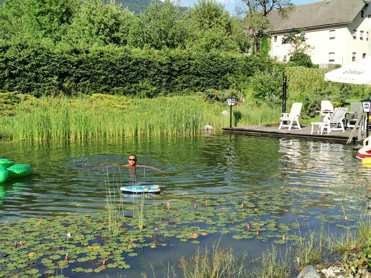 Landhotel Kastanienhof Gundersheim Eksteriør bilde